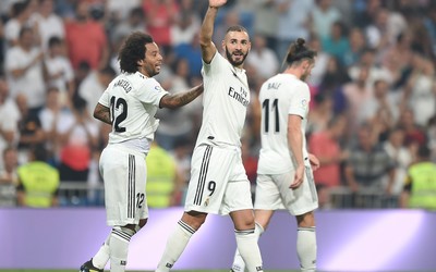 熊猫体育焦点-他们踢得荡气回肠