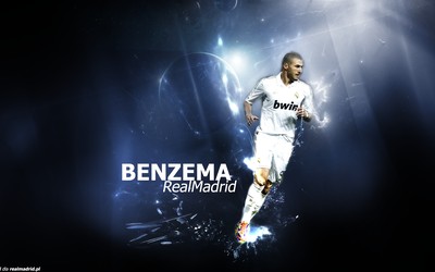 熊猫体育快讯-伊萨克接角球头球破门