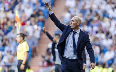 熊猫体育快讯-克瓦拉茨赫利亚当选意甲赛季最佳球员